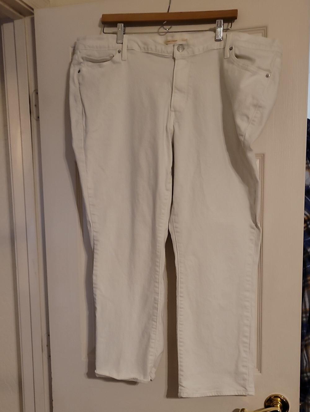 Women's White Comfort Stretch Jeans